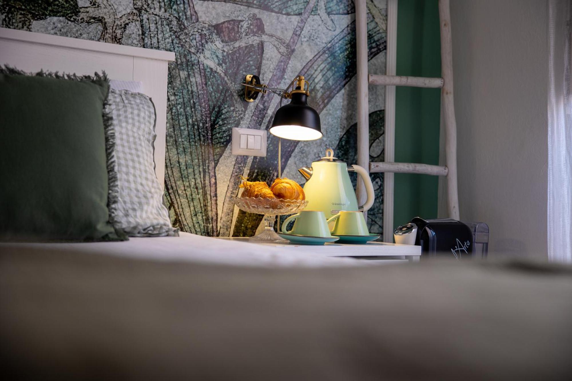 Indarsena Bed & Breakfast *